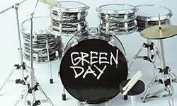 Miniature drum kits, Yamaha drum set brown light