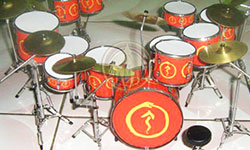 Miniature drum set replica Neil Pearts Snakes