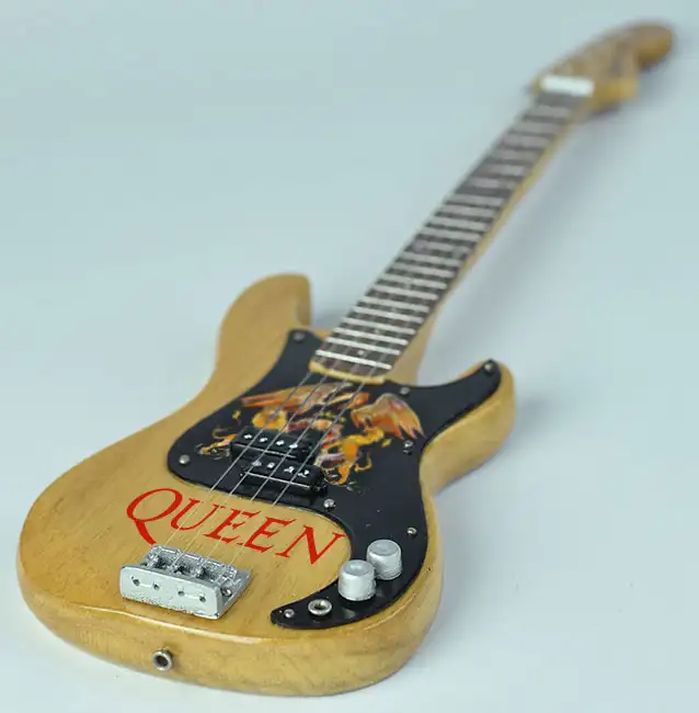 supplier miniature Bass precision John Deacon, handmade miniature bass guitar replica