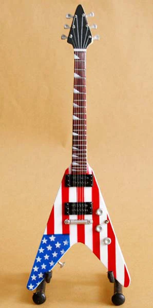 Miniature guitar Dave Mustaine flying V America flag hand made in nice quality
