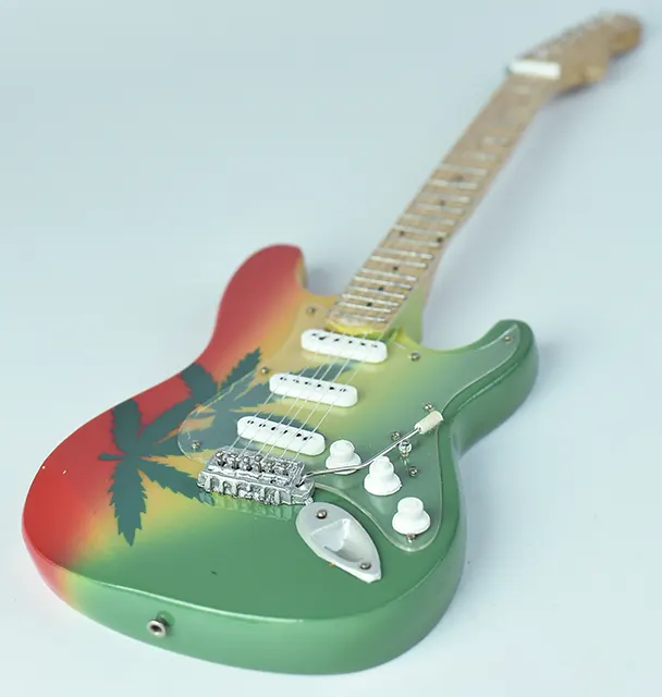 wholesale Miniature guitar model Bob Marley mariyuana leaf