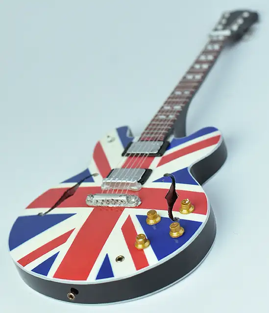 wholesale Miniature guitar replica OASIS, Union Jack guitar miniature