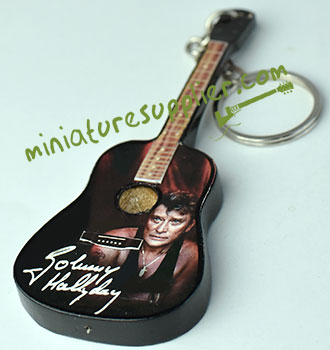 Keyring guitar miniature made in Bali Indonesia