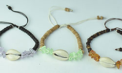 Wholeasle Bracelet beach with round bead and shell charms