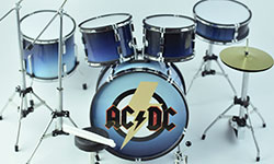Drum set miniature, ACDC drum replica