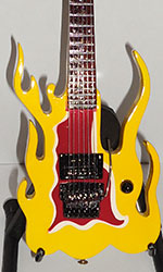 miniature guitar replica Steve Flame